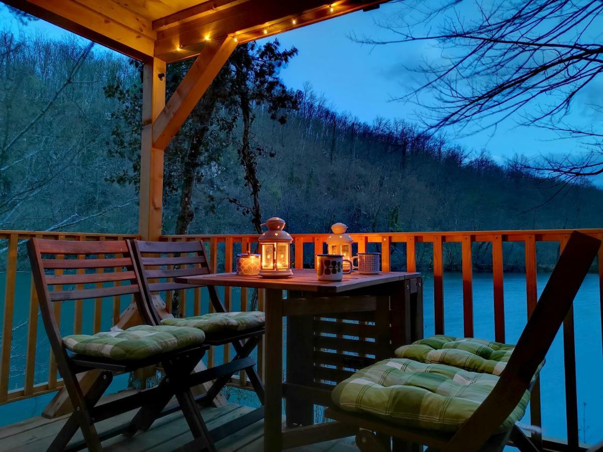 Riverland Gornji Zvečaj Exterior foto