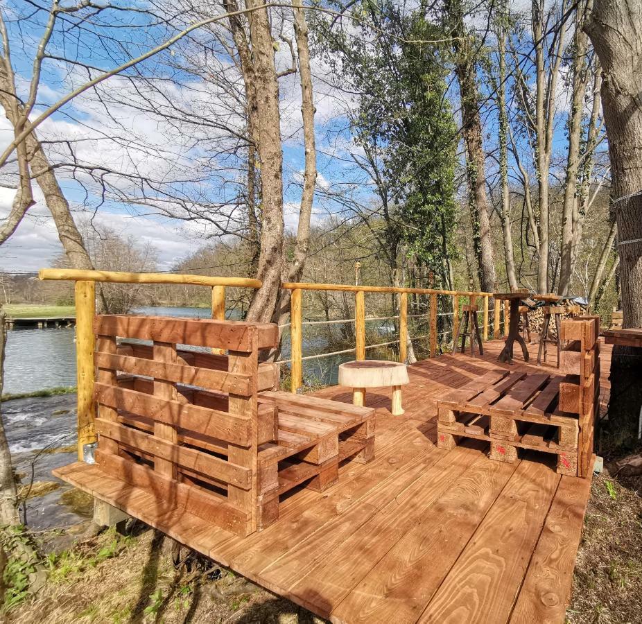 Riverland Gornji Zvečaj Exterior foto