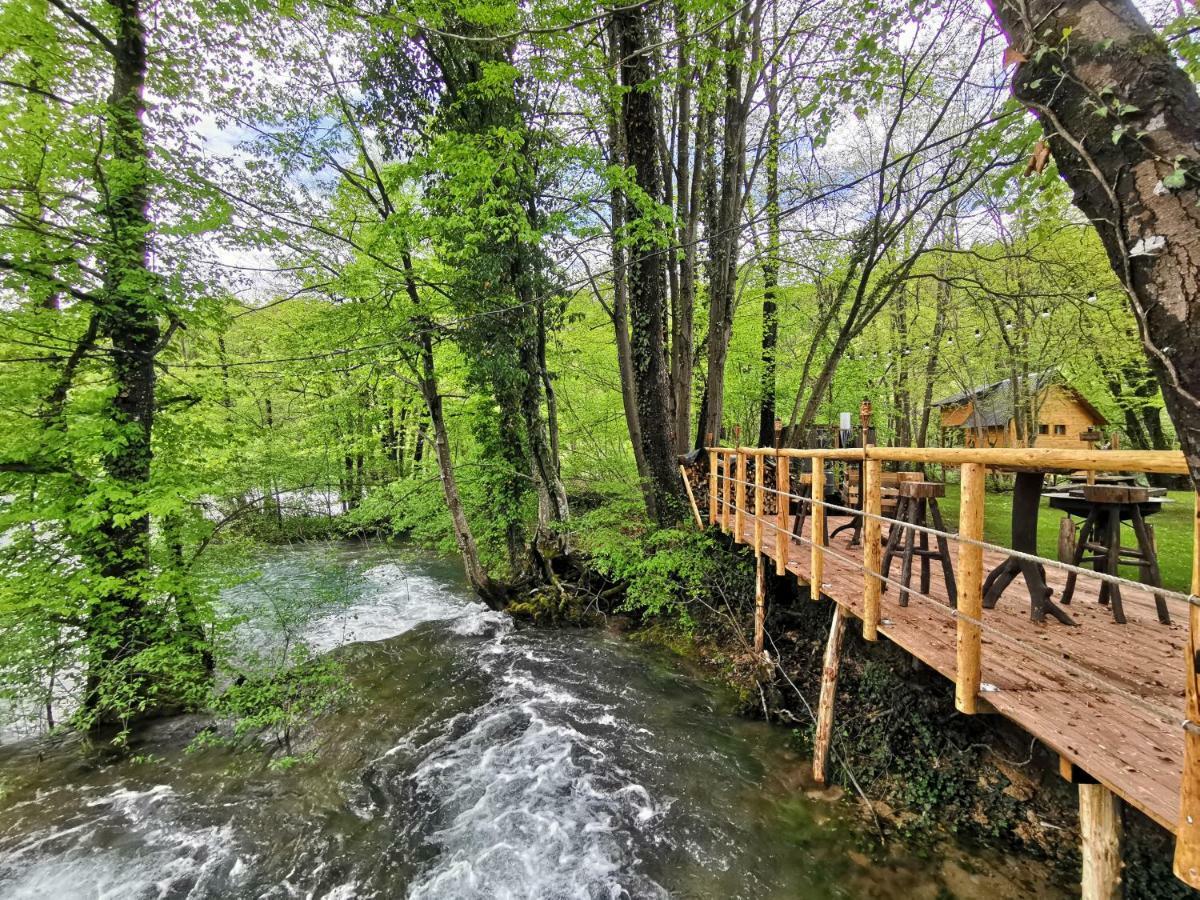 Riverland Gornji Zvečaj Exterior foto